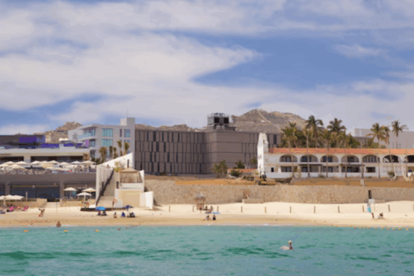 Medano Beach

7 min walk